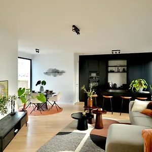 The Penthouse, Oasis Of Light And Inspiration , Antwerpen België